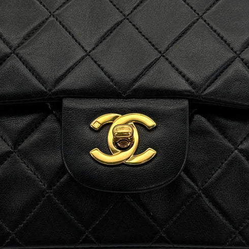 VINTAGE CHANEL CLASSIC FLAP MEDIUM CHAIN SHOULDER BAG BLACK LAMB SKIN GOLD HARDWARE 90314778