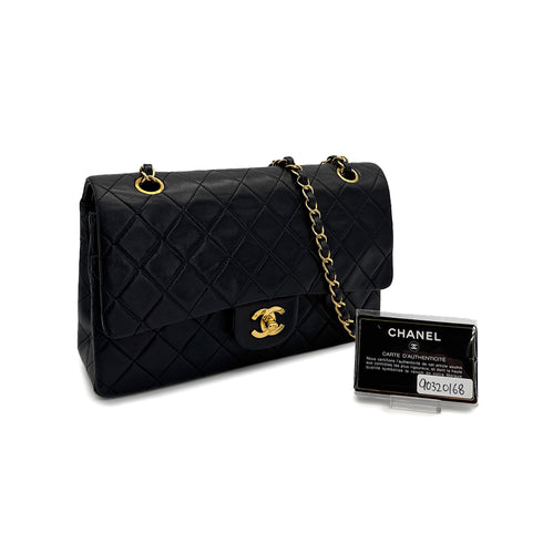 VINTAGE CHANEL CLASSIC FLAP MEDIUM CHAIN SHOULDER BAG BLACK LAMB SKIN GOLD HARDWARE 90320168