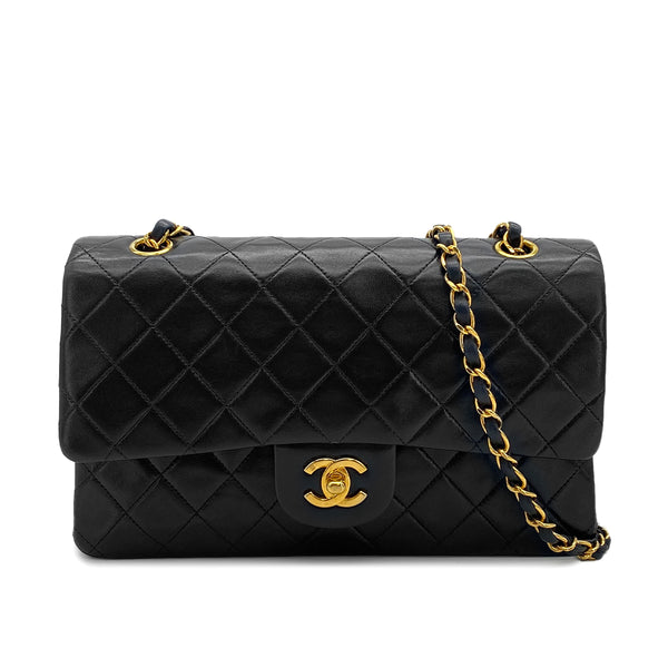 VINTAGE CHANEL CLASSIC FLAP MEDIUM CHAIN SHOULDER BAG BLACK LAMB SKIN GOLD HARDWARE 90326659