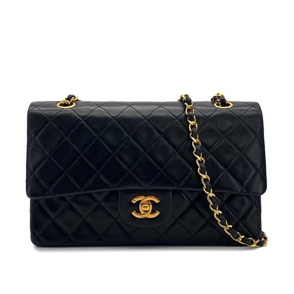 VINTAGE CHANEL CLASSIC FLAP MEDIUM CHAIN SHOULDER BAG BLACK LAMB SKIN GOLD HARDWARE 90326853