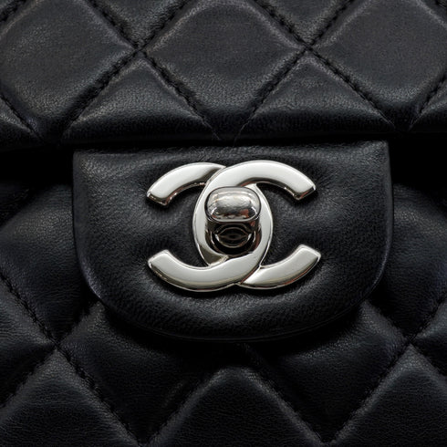VINTAGE CHANEL CLASSIC FLAP MEDIUM CHAIN SHOULDER BAG BLACK LAMB SKIN SILVER HARDWARE 90344446