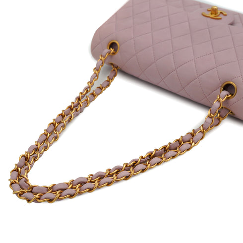 VINTAGE CHANEL CLASSIC FLAP MEDIUM CHAIN SHOULDER BAG PALE PURPLE LAMB SKIN GOLD HARDWARE 90332919