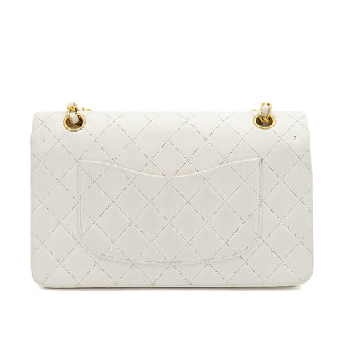 VINTAGE CHANEL CLASSIC FLAP MEDIUM CHAIN SHOULDER BAG WHITE LAMB SKIN GOLD HARDWARE 90324288