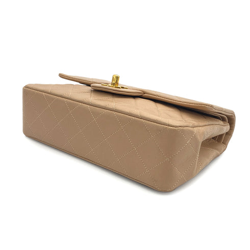 VINTAGE CHANEL CLASSIC FLAP SMALL CHAIN SHOULDER BAG BEIGE LAMB SKIN GOLD HARDWARE 90324761