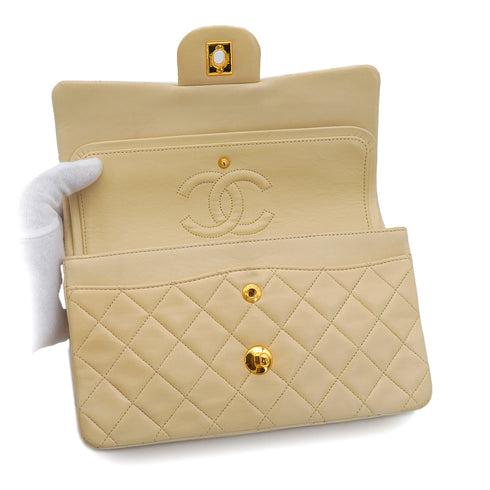 VINTAGE CHANEL CLASSIC FLAP SMALL CHAIN SHOULDER BAG BEIGE LAMB SKIN GOLD HARDWARE 90342732