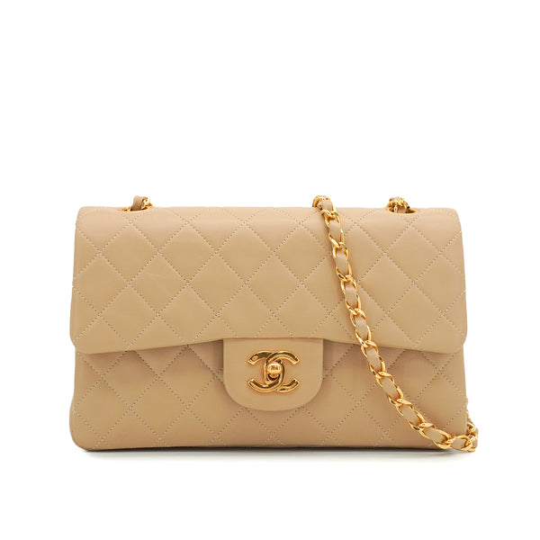 VINTAGE CHANEL CLASSIC FLAP SMALL CHAIN SHOULDER BAG BEIGE LAMB SKIN GOLD HARDWARE 90344363