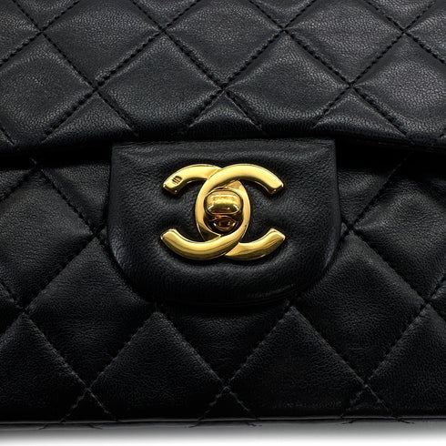 VINTAGE CHANEL CLASSIC FLAP SMALL CHAIN SHOULDER BAG BLACK LAMB SKIN GOLD HARDWARE 90319668