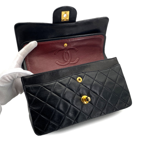 VINTAGE CHANEL CLASSIC FLAP SMALL CHAIN SHOULDER BAG BLACK LAMB SKIN GOLD HARDWARE 90327149