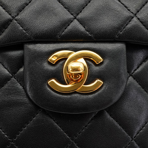 VINTAGE CHANEL CLASSIC FLAP SMALL CHAIN SHOULDER BAG BLACK LAMB SKIN GOLD HARDWARE 90330947