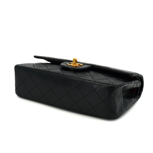 VINTAGE CHANEL CLASSIC FLAP SMALL CHAIN SHOULDER BAG BLACK LAMB SKIN GOLD HARDWARE 90331411