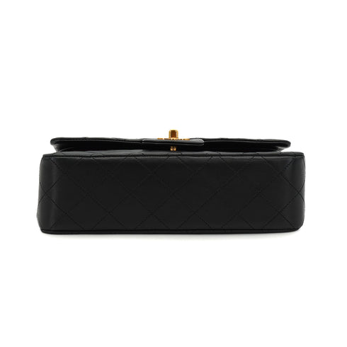 VINTAGE CHANEL CLASSIC FLAP SMALL CHAIN SHOULDER BAG BLACK LAMB SKIN GOLD HARDWARE 90334150