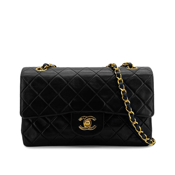 VINTAGE CHANEL CLASSIC FLAP SMALL CHAIN SHOULDER BAG BLACK LAMB SKIN GOLD HARDWARE 90314372