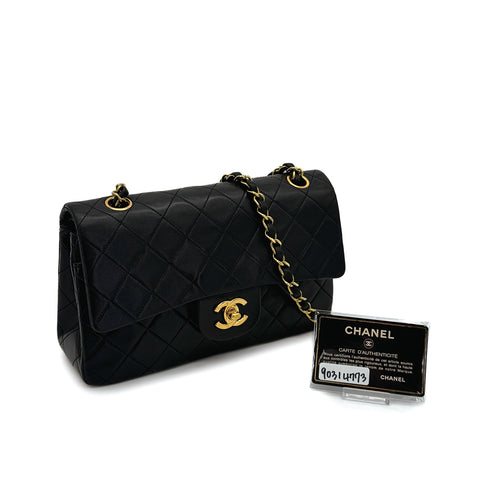 VINTAGE CHANEL CLASSIC FLAP SMALL CHAIN SHOULDER BAG BLACK LAMB SKIN GOLD HARDWARE 90314773
