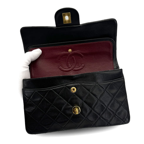 VINTAGE CHANEL CLASSIC FLAP SMALL CHAIN SHOULDER BAG BLACK LAMB SKIN GOLD HARDWARE 90317285