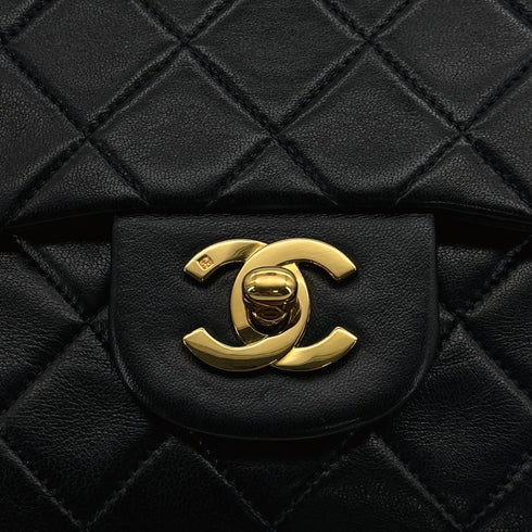 VINTAGE CHANEL CLASSIC FLAP SMALL CHAIN SHOULDER BAG BLACK LAMB SKIN GOLD HARDWARE 90317291