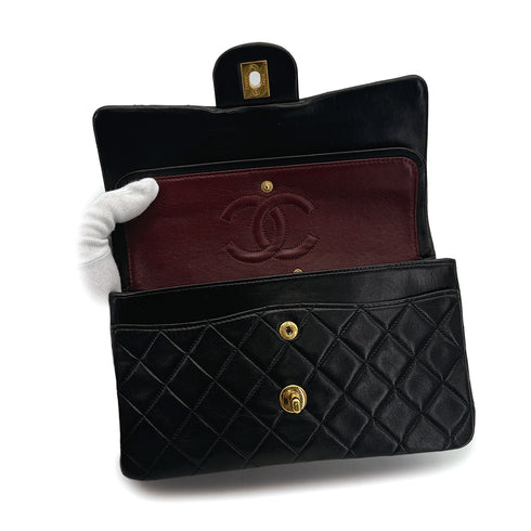 VINTAGE CHANEL CLASSIC FLAP SMALL CHAIN SHOULDER BAG BLACK LAMB SKIN GOLD HARDWARE 90317291