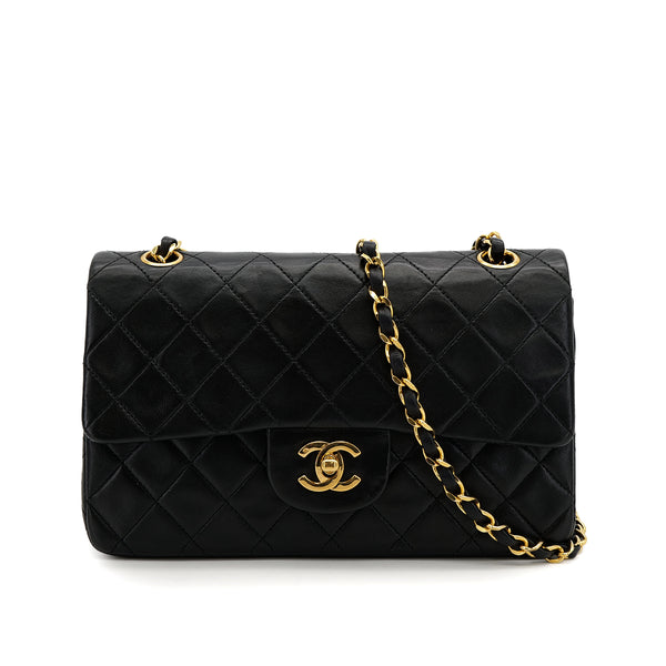 VINTAGE CHANEL CLASSIC FLAP SMALL CHAIN SHOULDER BAG BLACK LAMB SKIN GOLD HARDWARE 90317917