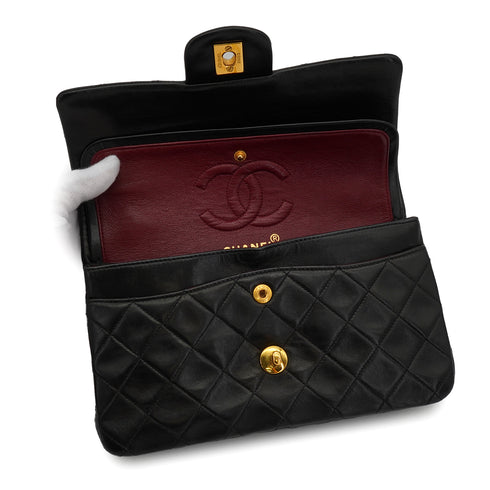 VINTAGE CHANEL CLASSIC FLAP SMALL CHAIN SHOULDER BAG BLACK LAMB SKIN GOLD HARDWARE 90333741