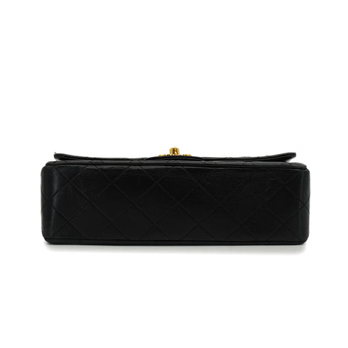 VINTAGE CHANEL CLASSIC FLAP SMALL CHAIN SHOULDER BAG BLACK LAMB SKIN GOLD HARDWARE 90335139