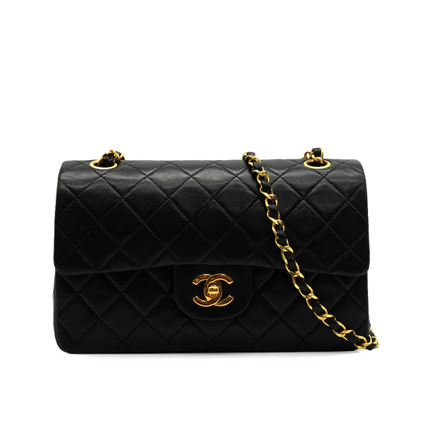 VINTAGE CHANEL CLASSIC FLAP SMALL CHAIN SHOULDER BAG BLACK LAMB SKIN GOLD HARDWARE 90335783
