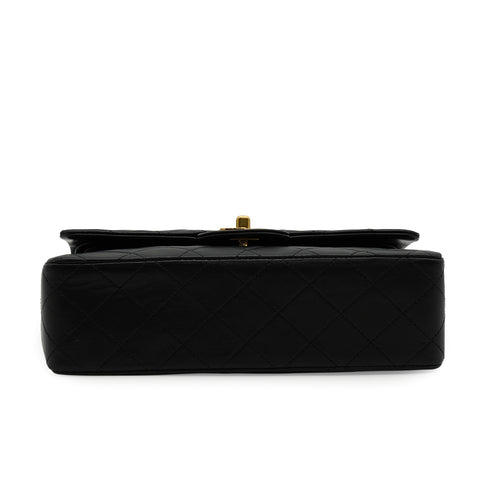 VINTAGE CHANEL CLASSIC FLAP SMALL CHAIN SHOULDER BAG BLACK LAMB SKIN GOLD HARDWARE 90335783