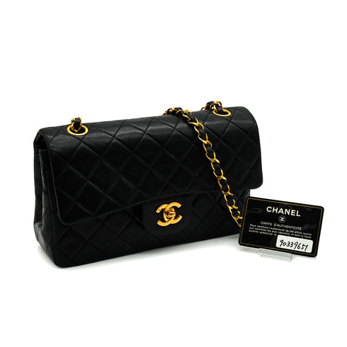 VINTAGE CHANEL CLASSIC FLAP SMALL CHAIN SHOULDER BAG BLACK LAMB SKIN GOLD HARDWARE 90339651
