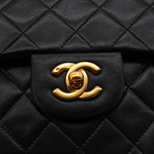 VINTAGE CHANEL CLASSIC FLAP SMALL CHAIN SHOULDER BAG BLACK LAMB SKIN GOLD HARDWARE 90339661
