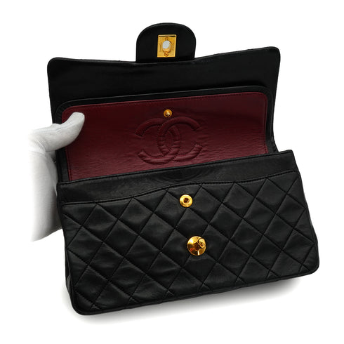 VINTAGE CHANEL CLASSIC FLAP SMALL CHAIN SHOULDER BAG BLACK LAMB SKIN GOLD HARDWARE 90339833