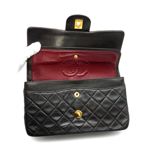 VINTAGE CHANEL CLASSIC FLAP SMALL CHAIN SHOULDER BAG BLACK LAMB SKIN GOLD HARDWARE 90340505