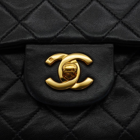 VINTAGE CHANEL CLASSIC FLAP SMALL CHAIN SHOULDER BAG BLACK LAMB SKIN GOLD HARDWARE 90340507