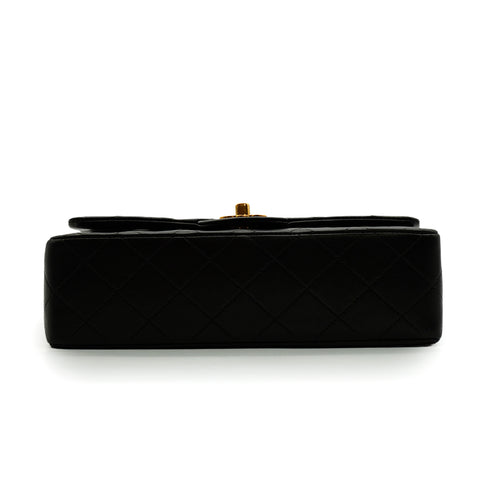 VINTAGE CHANEL CLASSIC FLAP SMALL CHAIN SHOULDER BAG BLACK LAMB SKIN GOLD HARDWARE 90341839