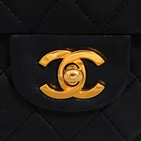 VINTAGE CHANEL CLASSIC FLAP SMALL CHAIN SHOULDER BAG BLACK LAMB SKIN GOLD HARDWARE 90341859