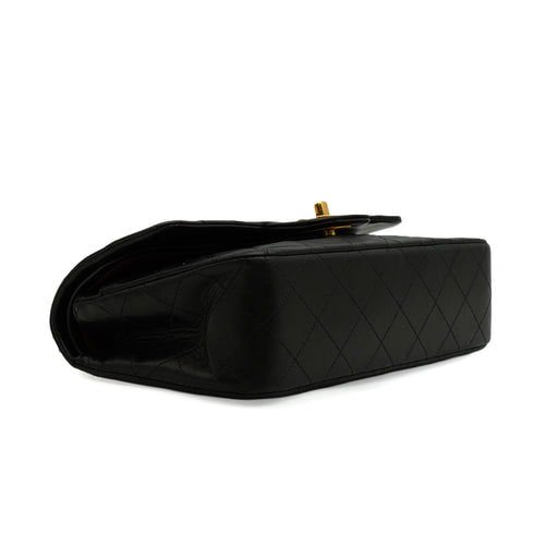 VINTAGE CHANEL CLASSIC FLAP SMALL CHAIN SHOULDER BAG BLACK LAMB SKIN GOLD HARDWARE 90344371