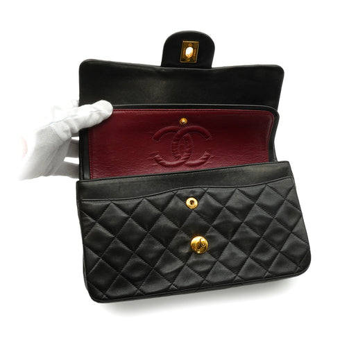 VINTAGE CHANEL CLASSIC FLAP SMALL CHAIN SHOULDER BAG BLACK LAMB SKIN GOLD HARDWARE 90344371