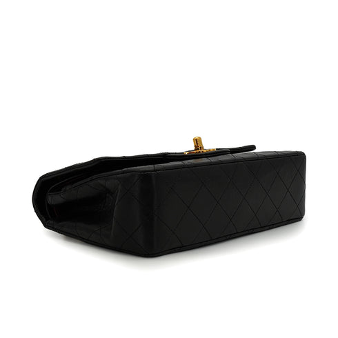 VINTAGE CHANEL CLASSIC FLAP SMALL CHAIN SHOULDER BAG BLACK LAMB SKIN GOLD HARDWARE 90344442