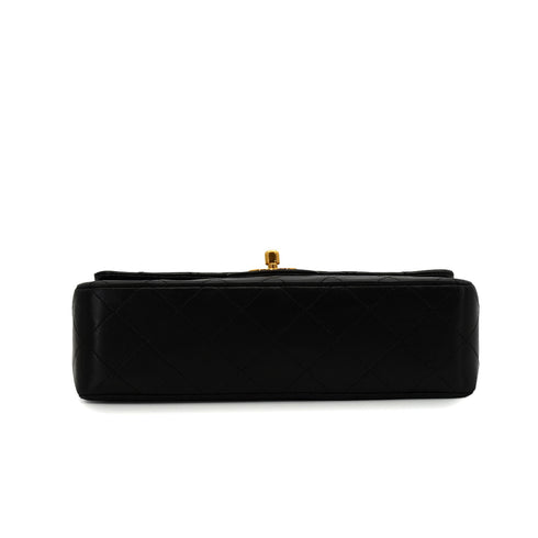 VINTAGE CHANEL CLASSIC FLAP SMALL CHAIN SHOULDER BAG BLACK LAMB SKIN GOLD HARDWARE 90344442