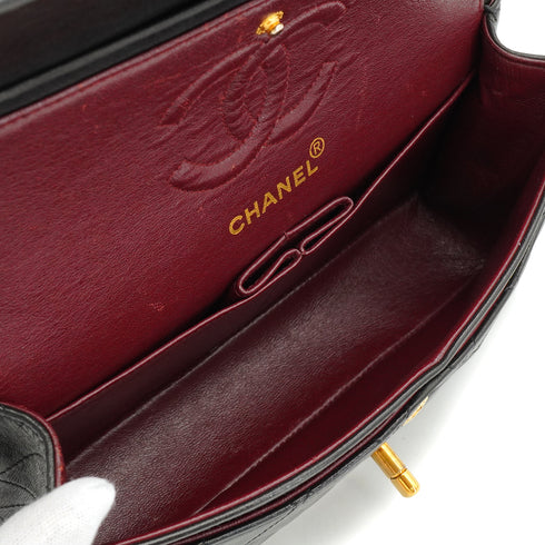 VINTAGE CHANEL CLASSIC FLAP SMALL CHAIN SHOULDER BAG BLACK LAMB SKIN GOLD HARDWARE 90344442