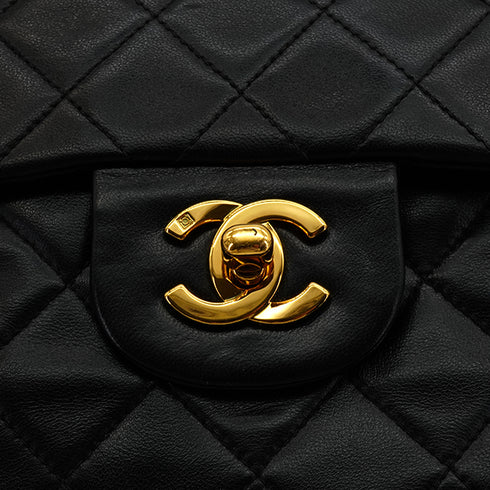 VINTAGE CHANEL CLASSIC FLAP SMALL CHAIN SHOULDER BAG BLACK LAMB SKIN GOLD HARDWARE 90348218