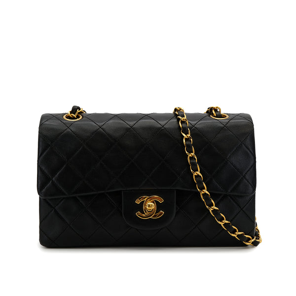 VINTAGE CHANEL CLASSIC FLAP SMALL CHAIN SHOULDER BAG BLACK LAMB SKIN GOLD HARDWARE 90317778