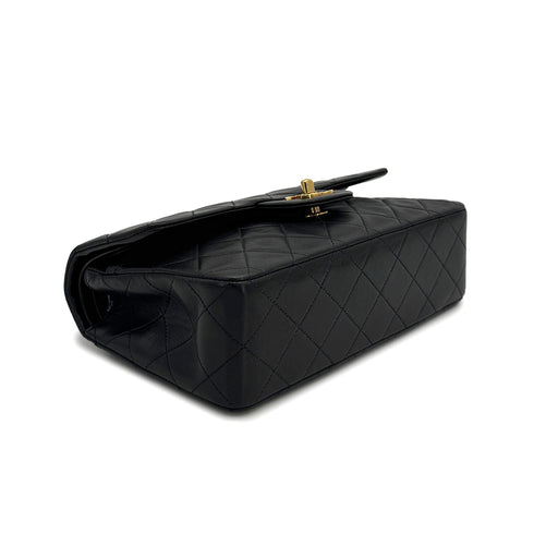 VINTAGE CHANEL CLASSIC FLAP SMALL CHAIN SHOULDER BAG BLACK LAMB SKIN GOLD HARDWARE 90323457
