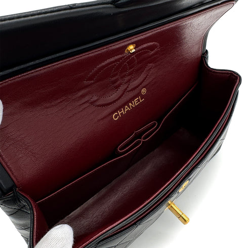 VINTAGE CHANEL CLASSIC FLAP SMALL CHAIN SHOULDER BAG BLACK LAMB SKIN GOLD HARDWARE 90324142