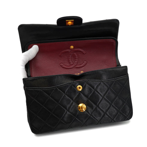 VINTAGE CHANEL CLASSIC FLAP SMALL CHAIN SHOULDER BAG BLACK LAMB SKIN GOLD HARDWARE 90326743