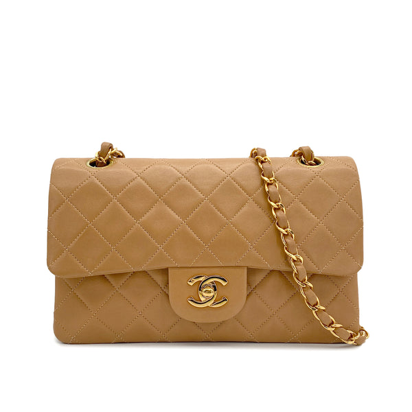 VINTAGE CHANEL CLASSIC FLAP SMALL CHAIN SHOULDER BAG LIGHT BROWN LAMB SKIN GOLD HARDWARE 90319926