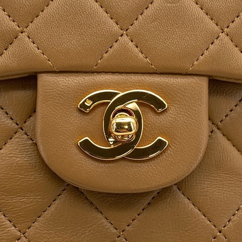 VINTAGE CHANEL CLASSIC FLAP SMALL CHAIN SHOULDER BAG LIGHT BROWN LAMB SKIN GOLD HARDWARE 90323200