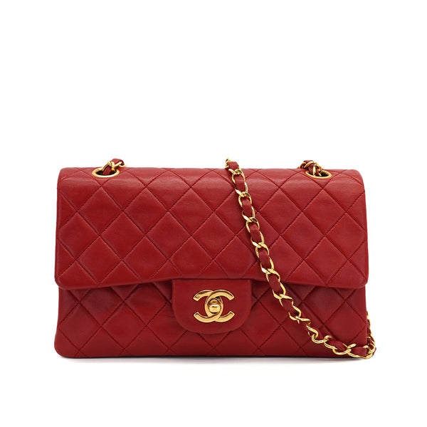 VINTAGE CHANEL CLASSIC FLAP SMALL CHAIN SHOULDER BAG RED LAMB SKIN GOLD HARDWARE 90331418