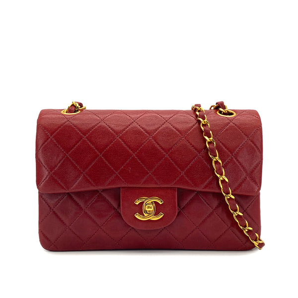 VINTAGE CHANEL CLASSIC FLAP SMALL CHAIN SHOULDER BAG RED LAMB SKIN GOLD HARDWARE 90314755
