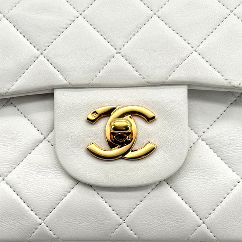 VINTAGE CHANEL CLASSIC FLAP SMALL CHAIN SHOULDER BAG WHITE LAMB SKIN GOLD HARDWARE 90322531