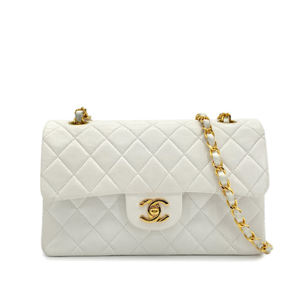 VINTAGE CHANEL CLASSIC FLAP SMALL CHAIN SHOULDER BAG WHITE LAMB SKIN GOLD HARDWARE 90317866