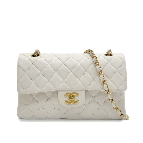 VINTAGE CHANEL CLASSIC FLAP SMALL CHAIN SHOULDER BAG WHITE LAMB SKIN GOLD HARDWARE 90318727