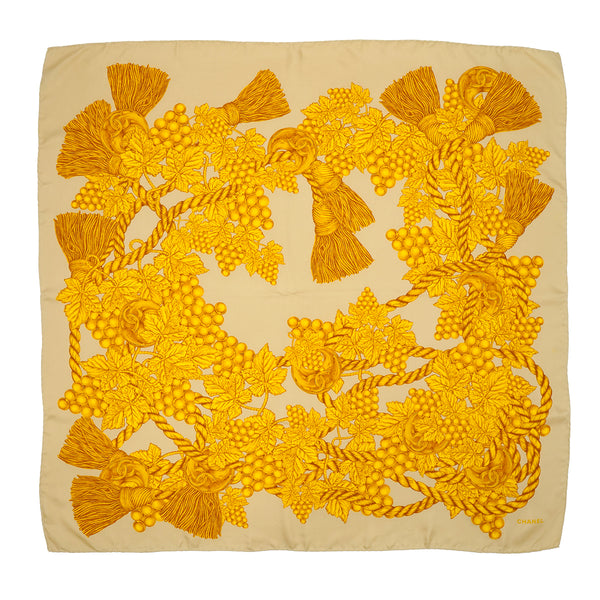 VINTAGE CHANEL COCOMARK GRAPES ROPE PATTERN SCARF BEIGE GOLD SILK 90335004